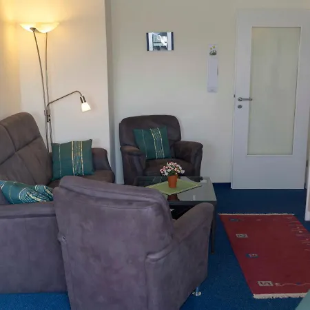 176 3 Schmidt_s Au Apartment